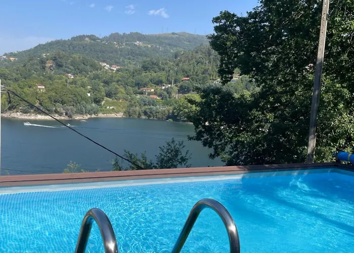 Сasa de vacaciones Estrela Do Gerês